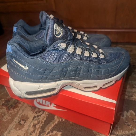 Nike Air Max 95 Navy Blue Wolf Grey Men's 7.5 - Picture 1 of 10